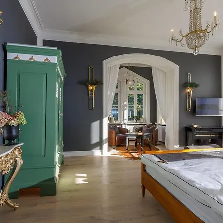 Apartament _peacock